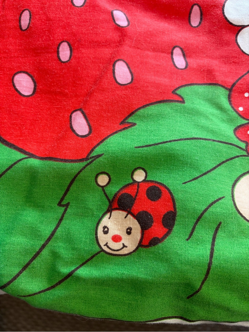 VINTAGE 1980 Strawberry Shortcake Fabric Baby Blanket Throw Spring Mills retro - Picture 3 of 8